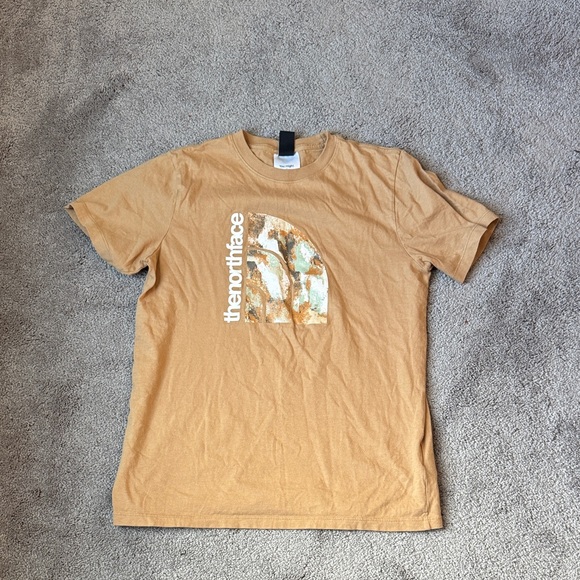 The North Face Abstract Logo Beige T-Shirt SIZE S - Picture 1 of 5